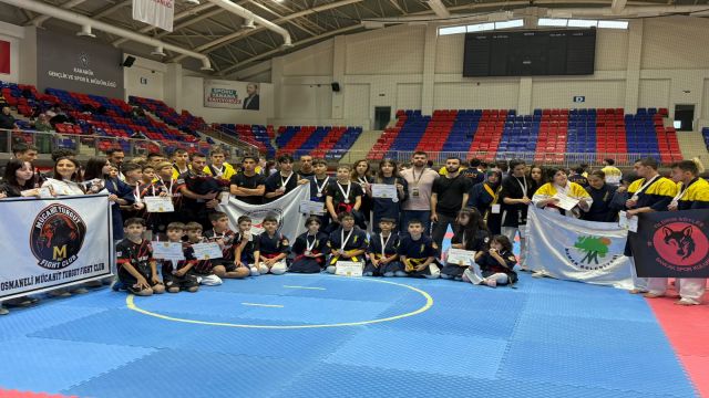 Mamak Belediyesi sporcularından Türkiye Şampiyonasında 18 madalya