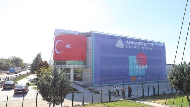 Ankara Bilim Üniversitesi'nden Ankaragücü taraftarına büyük jest