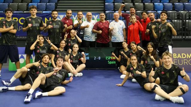 Badminton'da tarihi başarı