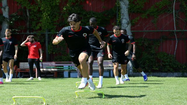 Gençlerbirliği - Erzurumspor FK maçını Ümit Öztürk yönetecek