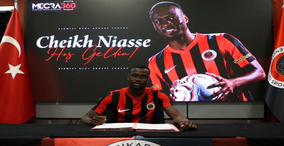 Gençlerbirliği orta sahayı Cheikh Niasse ile güçlendirdi
