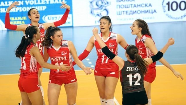 U17 Kız Milli Voleybol Takımı Dünya ikincisi oldu