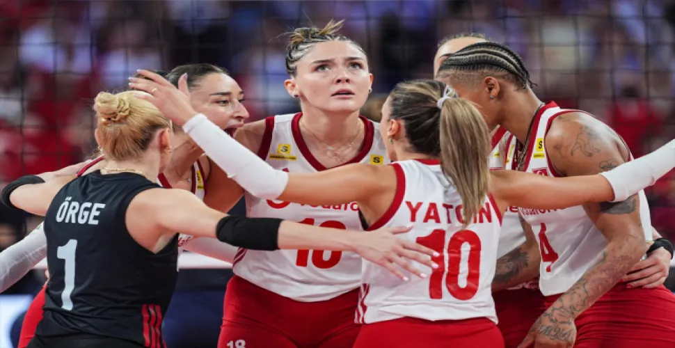 Altın kızlar! Voleybolda Türkiye Avrupa şampiyonu