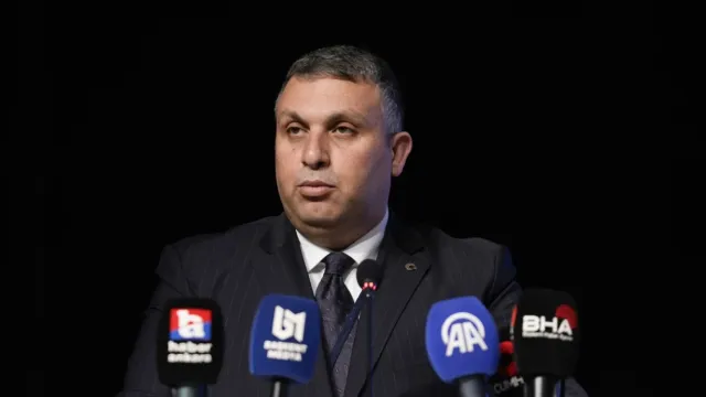 Başkan İlhami Alparslan, "Biz buradayız, dimdik ayaktayız!"