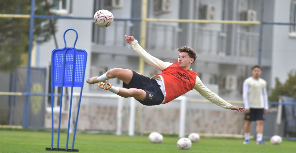 Ankaragücü çalışmalarını tamamlayarak, Fethiye'ye gitti