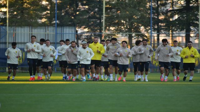 "Ankaragücü taraftarının büyük resme bakıp tavrını net olarak ortaya koyması lazım"