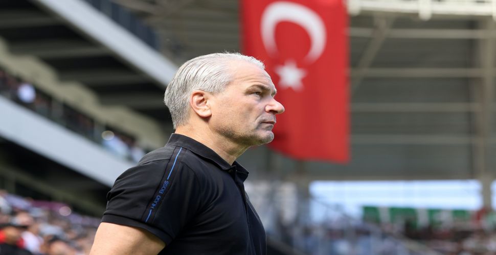 Bernd Storck iyi başladı ! İkinci maç Galatasaray'la...