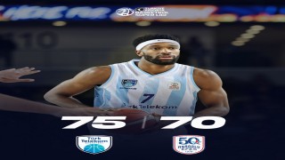 Türk Telekom, Anadolu Efes'i devirdi