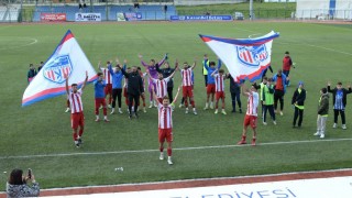 Kazan Belediyespor şampiyonluğa koşuyor