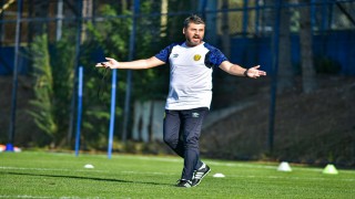 "Ankaragücü'nün hedefe ulaşacağını düşünüyorum"