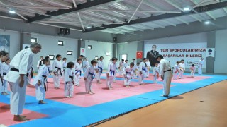 Uluslararası karate semineri Keçiören'de tamamlandı