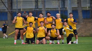 Ankaragücü sezon hazırlıklarını kendi tesislerinde devam ediyor.