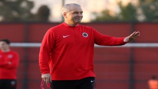 Gençlerbirliği Teknik Direktörü Bernd Storck, açıklamalarda bulundu